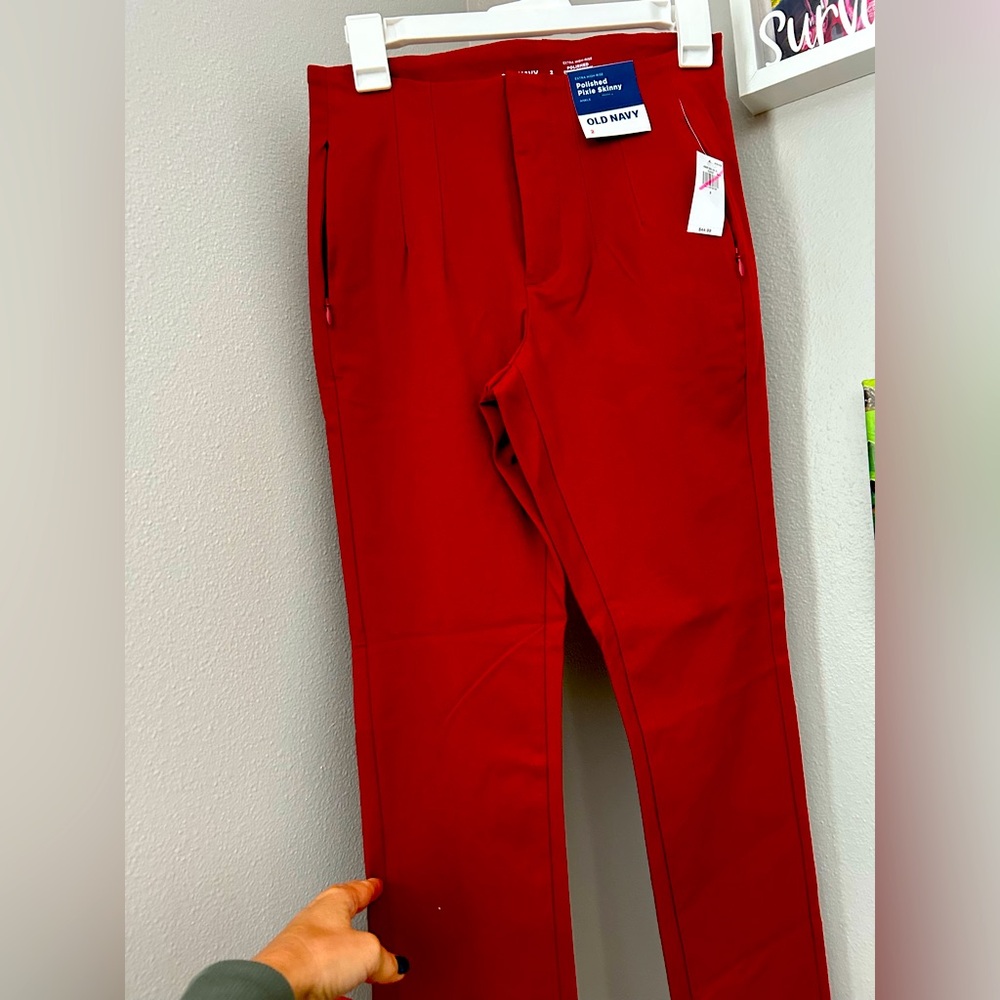 Red ankle pants NWT